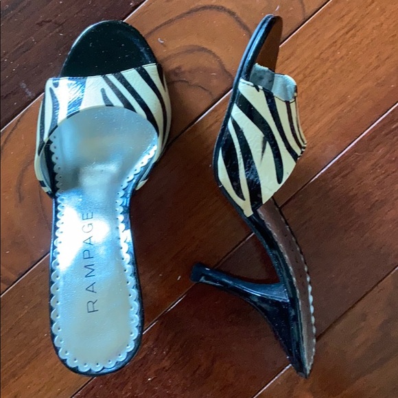 Black & white zebra print kitten heel sandals - Picture 2 of 3